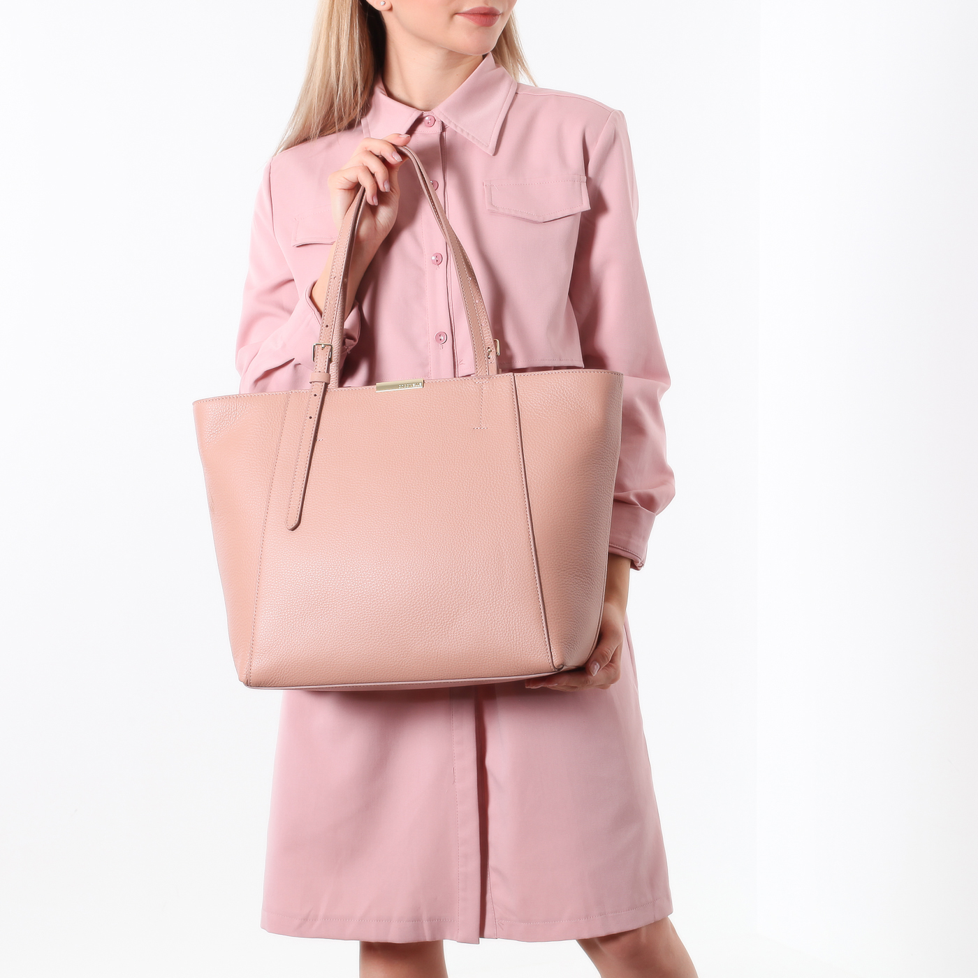 Сумка на молнии Coccinelle Cher