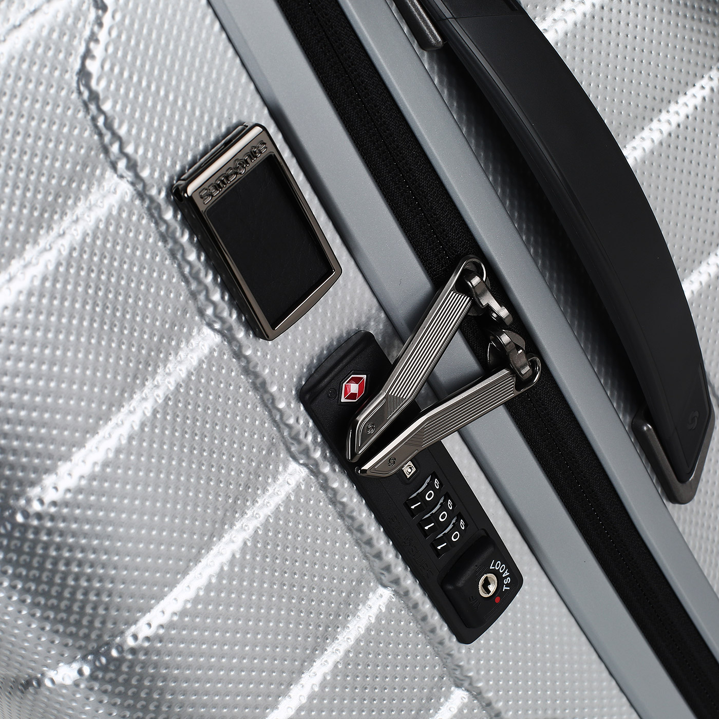 Чемодан большой L  с кодовым замком Samsonite Proxis