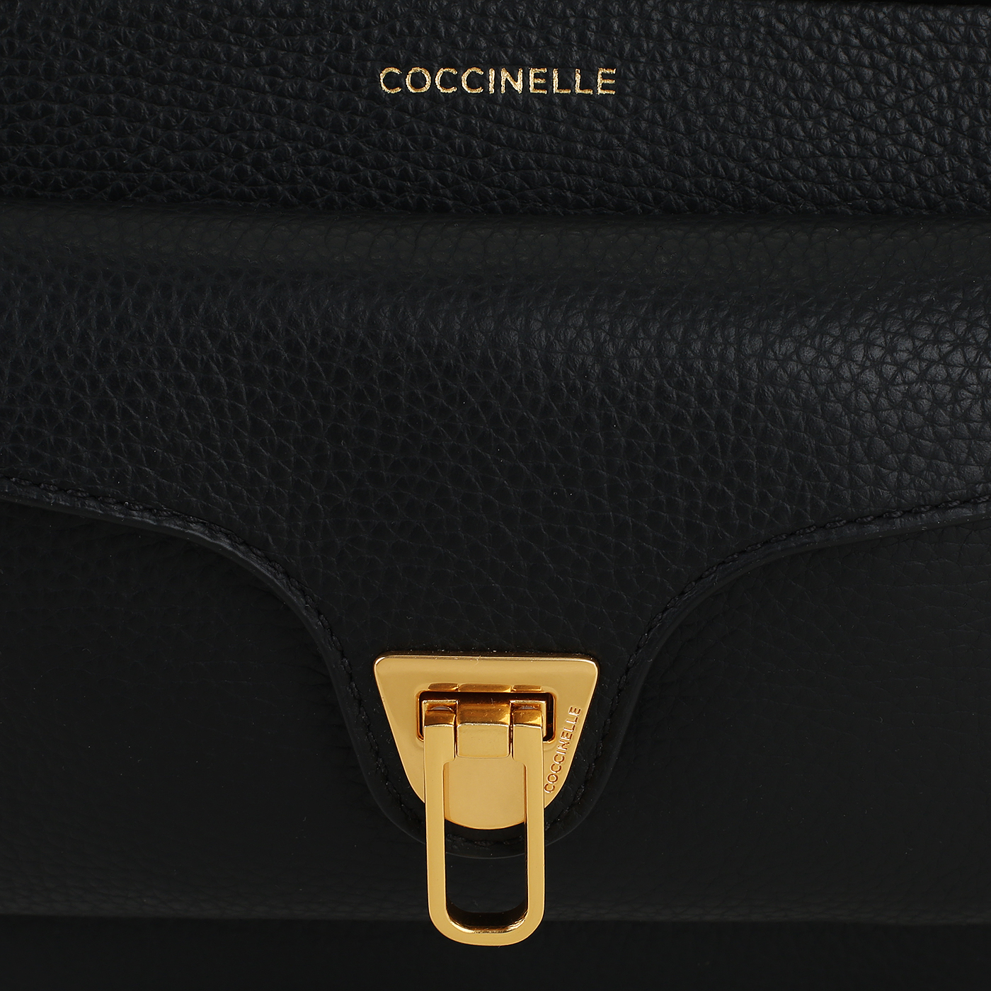 Сумка через плечо Coccinelle Beat Soft