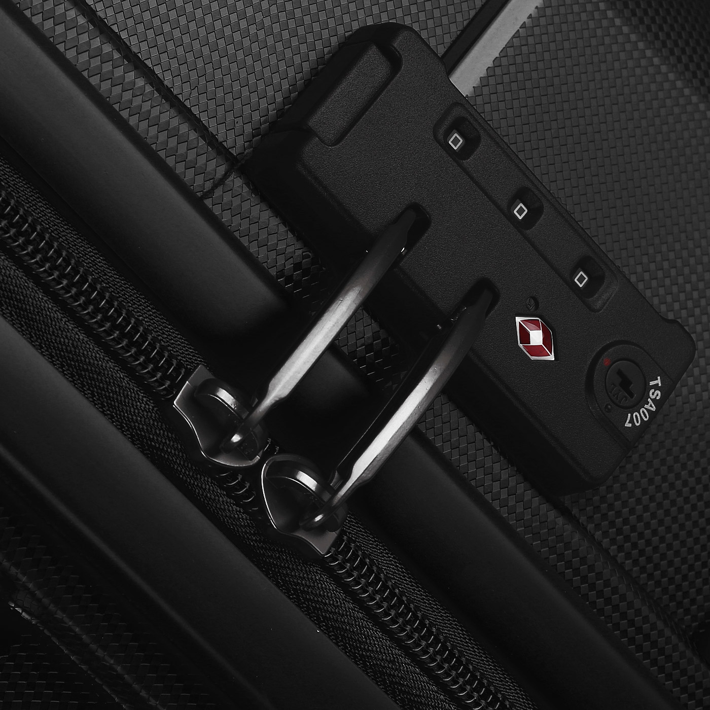 Чемодан большой L из полипропилена Stevens Oxford